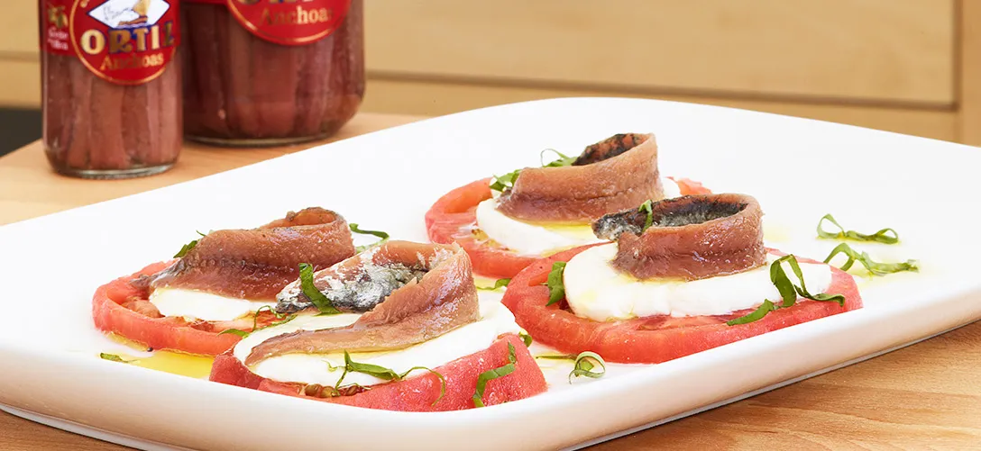 Insalata di Acciughe Ortiz e mozzarella