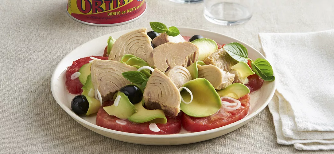Insalata di tonno bianco e avocado