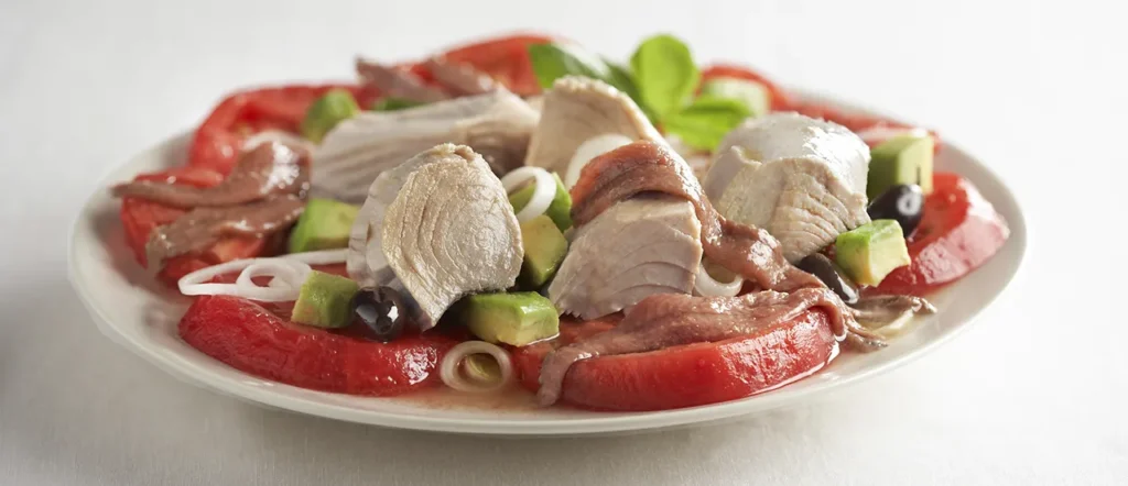 ensalada-bonito-del-norte-ortiz-en-escabeche