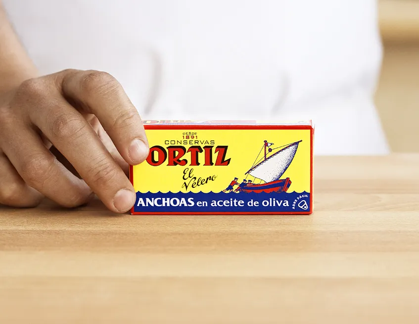 ensalada con anchoas mozarella ortiz umami s 01