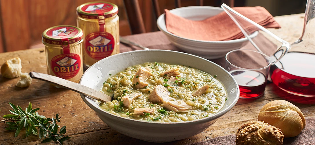 Receta de Arroz caldoso con Bonito del Norte